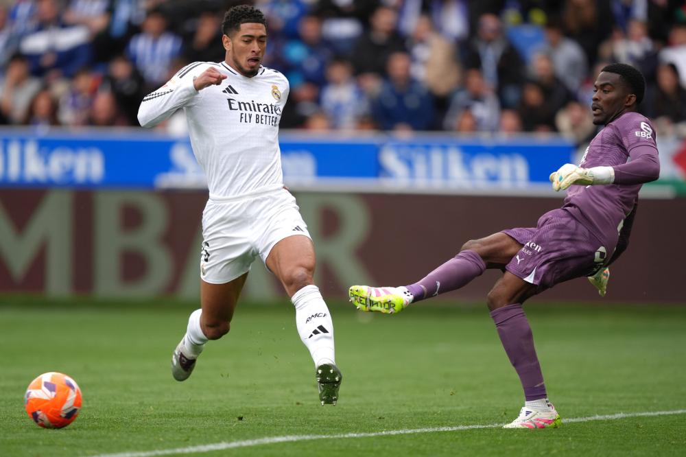 它折射出近 它折射出近